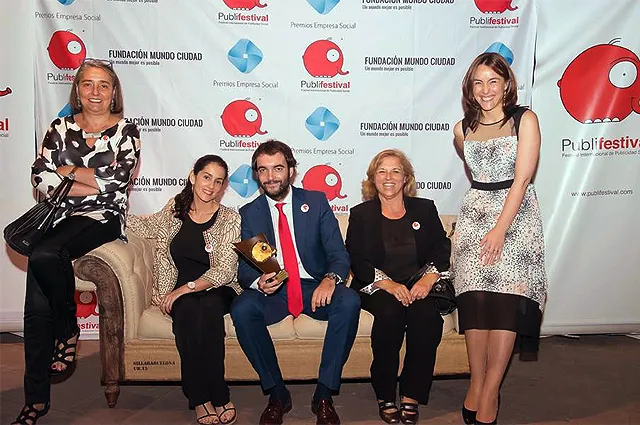 El vídeo de la campaña ‘Conocer la Epilepsia nos Hace Iguales’, reconocido como la mejor Campaña Publicitaria Social en Salud en el Festival Internacional de la Publicidad Social (Publifestival)